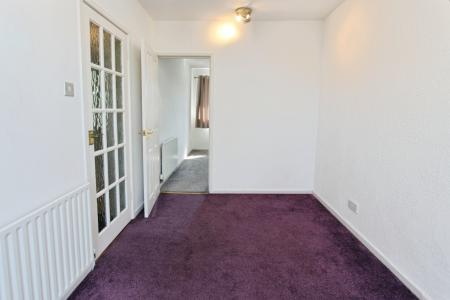 4 bedroom Semi-detached house for sale in Riber Close, Long Eaton, NG10