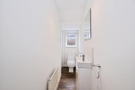 5 bedroom Detached house for sale in Holmes Road, Breaston, DE72