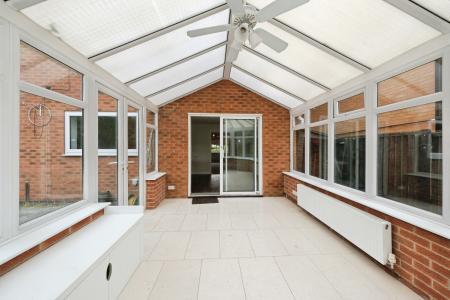 5 bedroom Detached house for sale in Holmes Road, Breaston, DE72