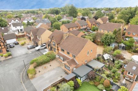 5 bedroom Detached house for sale in Holmes Road, Breaston, DE72