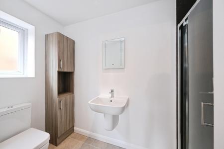 5 bedroom Detached house for sale in Holmes Road, Breaston, DE72
