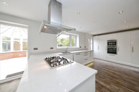 5 bedroom Detached house for sale in Holmes Road, Breaston, DE72