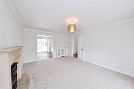5 bedroom Detached house for sale in Holmes Road, Breaston, DE72