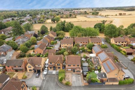5 bedroom Detached house for sale in Holmes Road, Breaston, DE72