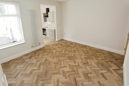 2 bedroom Semi-detached house for sale in Myrtle Avenue, Long Eaton, NG10