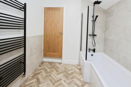 2 bedroom Semi-detached house for sale in Myrtle Avenue, Long Eaton, NG10