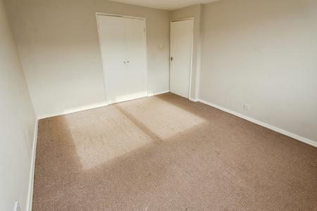 4 bedroom Detached house to let in Appledore Avenue, Wollaton, Nottingham, NG8
