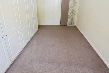 4 bedroom Detached house to let in Appledore Avenue, Wollaton, Nottingham, NG8