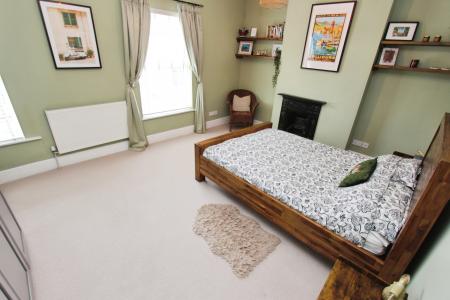 3 bedroom Semi-detached house for sale in Acton Road, Long Eaton, NG10