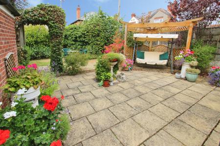 3 bedroom Detached house for sale in College Street, Long Eaton, NG10