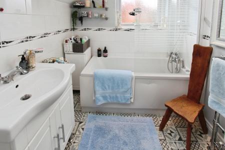 3 bedroom Detached house for sale in College Street, Long Eaton, NG10