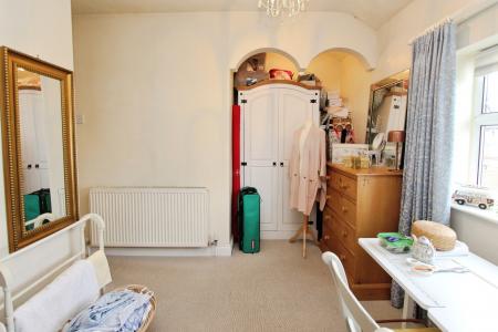 3 bedroom Detached house for sale in College Street, Long Eaton, NG10