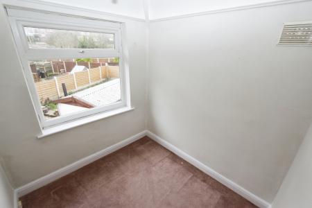 3 bedroom Semi-detached house to let in Marton Road, Beeston, Beeston, NG9