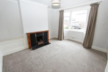 3 bedroom Semi-detached house to let in Marton Road, Beeston, Beeston, NG9