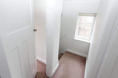 3 bedroom Semi-detached house to let in Marton Road, Beeston, Beeston, NG9