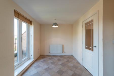 3 bedroom Town house to let in Cartwright Way, Beeston, NG9