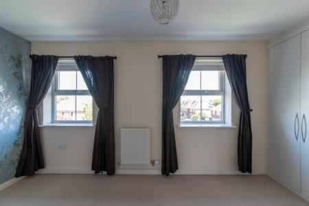 3 bedroom Town house to let in Cartwright Way, Beeston, NG9