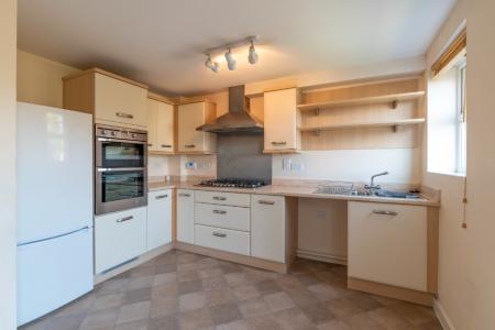 3 bedroom Town house to let in Cartwright Way, Beeston, NG9
