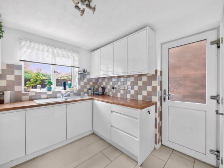 3 bedroom Detached house for sale in Mountbatten Way, Beeston, NG9