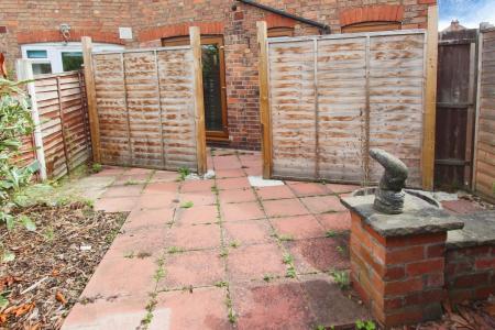 3 bedroom Semi-detached house to let in Tamworth Road, Long Eaton, NG10