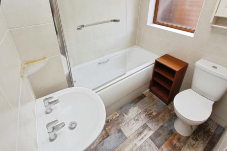 3 bedroom Semi-detached house to let in Tamworth Road, Long Eaton, NG10