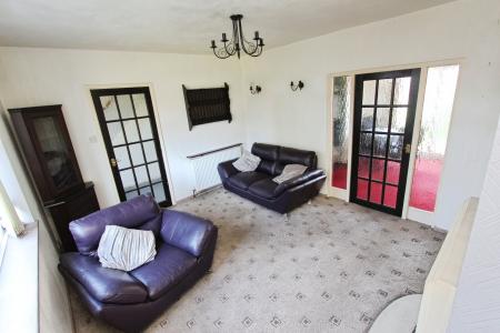 3 bedroom Semi-detached house for sale in Petersham Road, Long Eaton, NG10