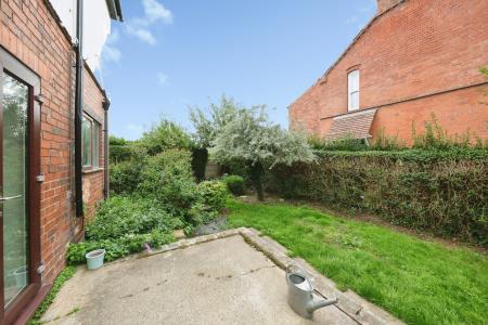2 bedroom Semi-detached house for sale in Bostocks Lane, Risley, DE72