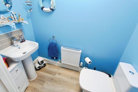 2 bedroom Semi-detached house for sale in Hollis Close, Stapleford, NG9