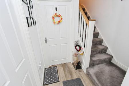 2 bedroom Semi-detached house for sale in Hollis Close, Stapleford, NG9