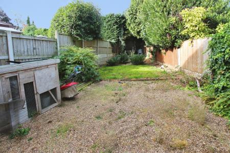 3 bedroom Semi-detached house to let in Lock Lane, Sandiacre, NG10