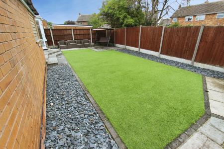 2 bedroom Semi-detached house for sale in Lynden Avenue, Long Eaton, Long Eaton, NG10