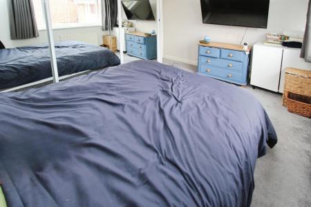 2 bedroom Semi-detached house for sale in Lynden Avenue, Long Eaton, Long Eaton, NG10
