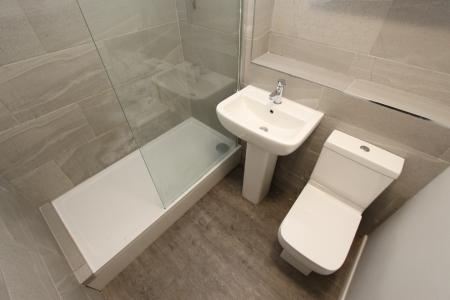 1 bedroom Studio flat to let in Overdale Drive, Long Eaton, NG10