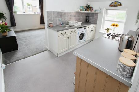 1 bedroom Flat to let in Loughborough Road, West Bridgford, Nottingham, NG2