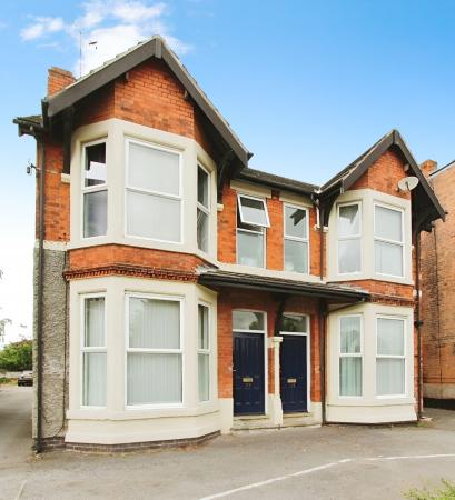 1 bedroom Flat to let in Loughborough Road, West Bridgford, Nottingham, NG2