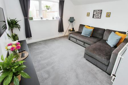 1 bedroom Flat to let in Loughborough Road, West Bridgford, Nottingham, NG2