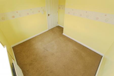 3 bedroom Semi-detached house to let in Swiney Way, Chilwell, NG9