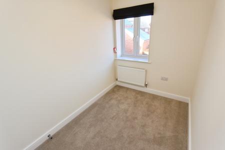 3 bedroom Semi-detached house to let in Pathfinder Way, Castle Donington, DE74