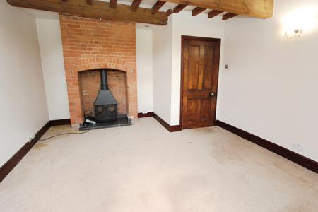 3 bedroom End of terrace house to let in Main Street, Lockington, DE74