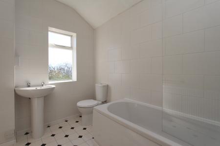 2 bedroom Terraced House to let in Horace Avenue, Stapleford, NG9