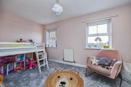 4 bedroom Town house for sale in Cartwright Way, Beeston, NG9