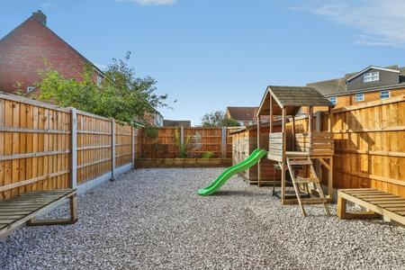 4 bedroom Town house for sale in Cartwright Way, Beeston, NG9