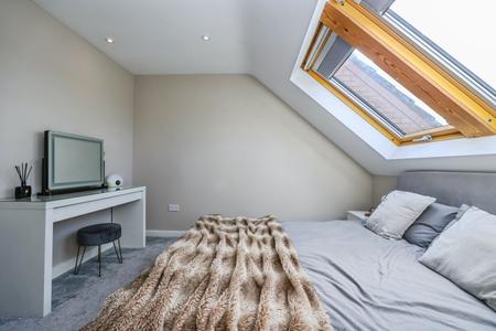 4 bedroom Town house for sale in Cartwright Way, Beeston, NG9