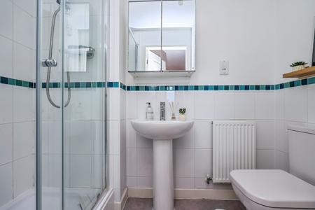 4 bedroom Town house for sale in Cartwright Way, Beeston, NG9
