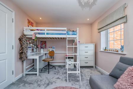 4 bedroom Town house for sale in Cartwright Way, Beeston, NG9