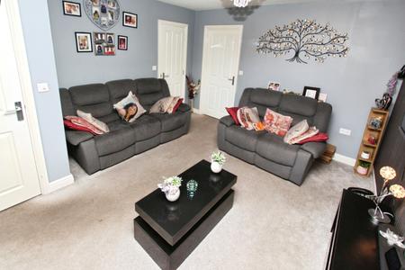 3 bedroom Semi-detached house for sale in Field Farm Way, Stapleford, NG9