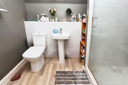 3 bedroom Semi-detached house for sale in Field Farm Way, Stapleford, NG9