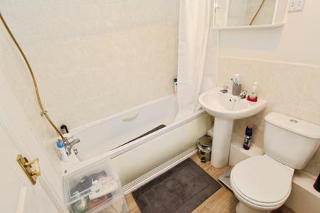 2 bedroom Flat to let in Widdowson Road, Long Eaton, Long Eaton, NG10