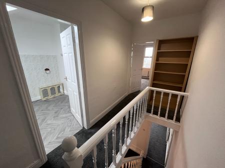 2 bedroom Flat to let in Highbury Road, Bulwell, Nottingham, NG6