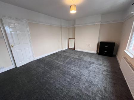 2 bedroom Flat to let in Highbury Road, Bulwell, Nottingham, NG6